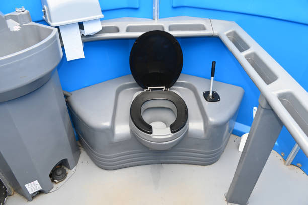 Best Sanitation services for porta potties  in Mill Neck, NY